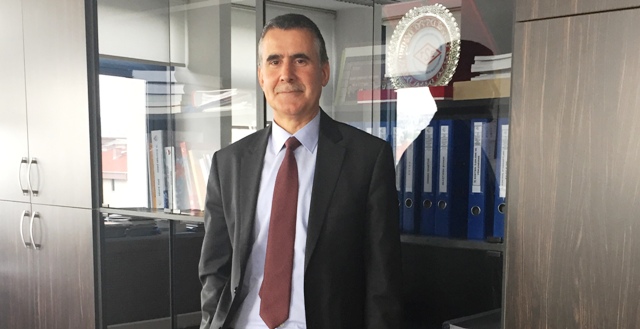 izzet_isik1.jpg
