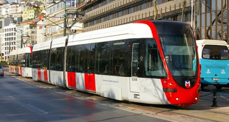 kabatas_tranvay.jpg