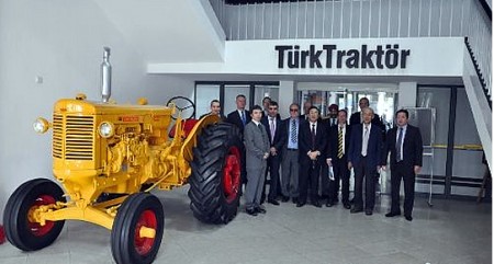 turk_traktor.jpg