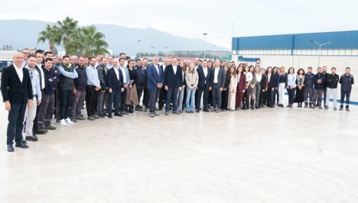 KRONE Grubu İcra Kurulu Başkanı Bernard Krone, Tire Fabrikasını ziyaret etti